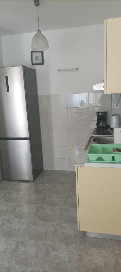 Feel Good Apartment Banjol Exteriör bild